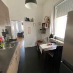 Schönes 1-Zimmerappartement in chamantem Altbau im Zentrum!