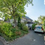 Außergewöhnliches Einfamilienhaus in Siegburg-Braschoss