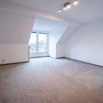 Maisonettewohnung über den Dächern von Siegburg mit exzellentem Abteiblick