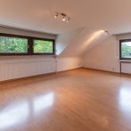Gepflegtes Ein-/Zweifamilienhaus in ruhiger Lage von Hennef