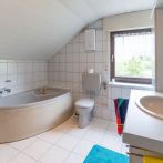 Gepflegtes Ein-/Zweifamilienhaus in ruhiger Lage von Hennef