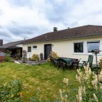 2-Parteienhaus mit vermieteter Einliegerwohnung auf Erbpachtgrundstück