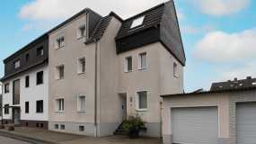 Mehrgenerationenhaus mit Garage