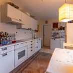 Mehrgenerationenhaus mit Garage