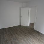 Vermietung einer 2 Zimmerwohnung mit PKW-Aussenstellplatz im Innenhof in Siegburg-Stallberg